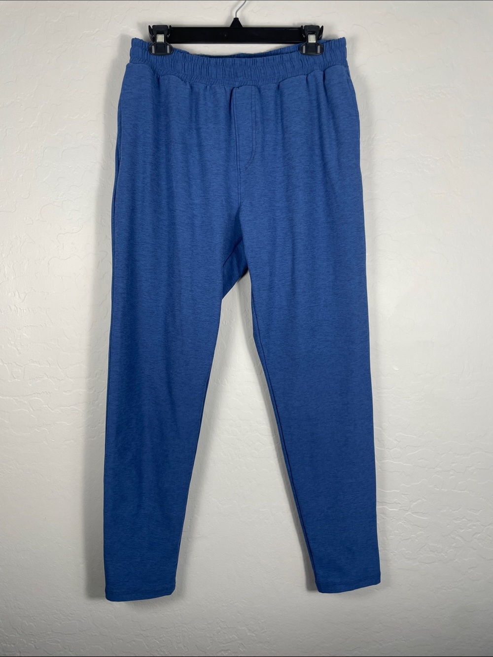 Beyond Yoga Men's Blue Spacedye Take it Easy Tapered Pants Size Medium